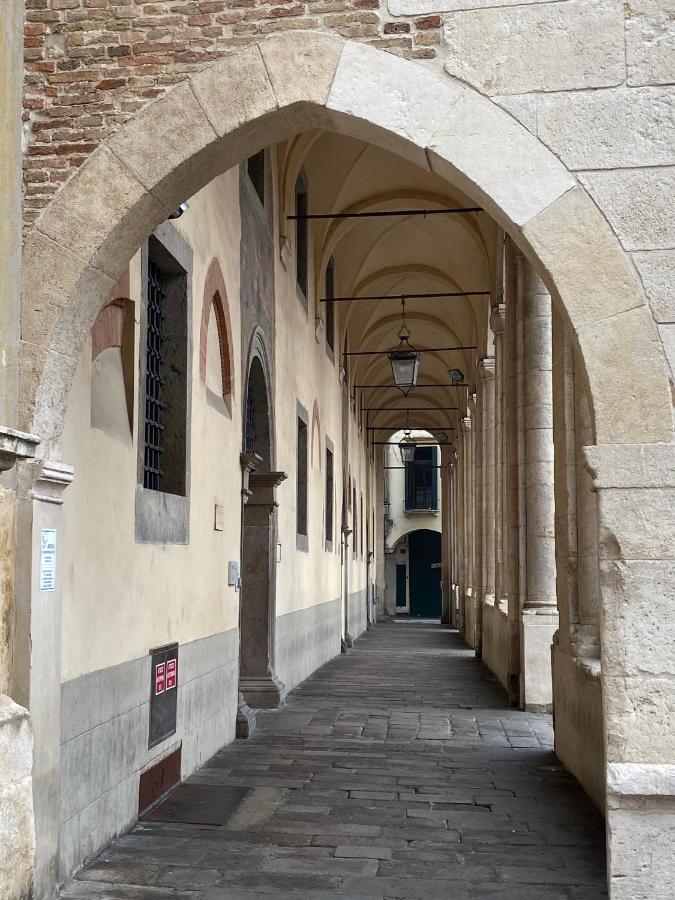 Catoo Dimora Di Design Park In Palazzo Nobiliare Al Duomo Apartment Padova Ngoại thất bức ảnh